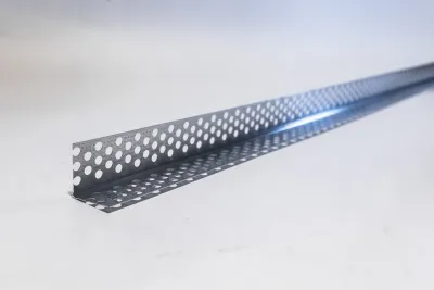 Coltar aluminiu cu aripi egale 30x30, 3m/buc